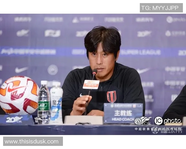 徐正源揭秘蓉城夏季引援策略阿根廷国脚成目标引发广泛关注 徐正源揭秘蓉城夏季引援策略阿根廷国脚成目标引发广泛关注