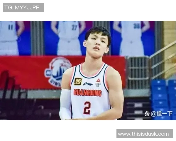 中国篮球新星崛起完胜徐杰接班人对阵加拿大狂砍19分