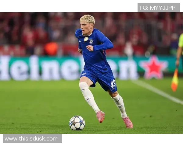 切尔西在欧冠对阵巴萨中大获全胜核心伤员恢复情况引发广泛关注